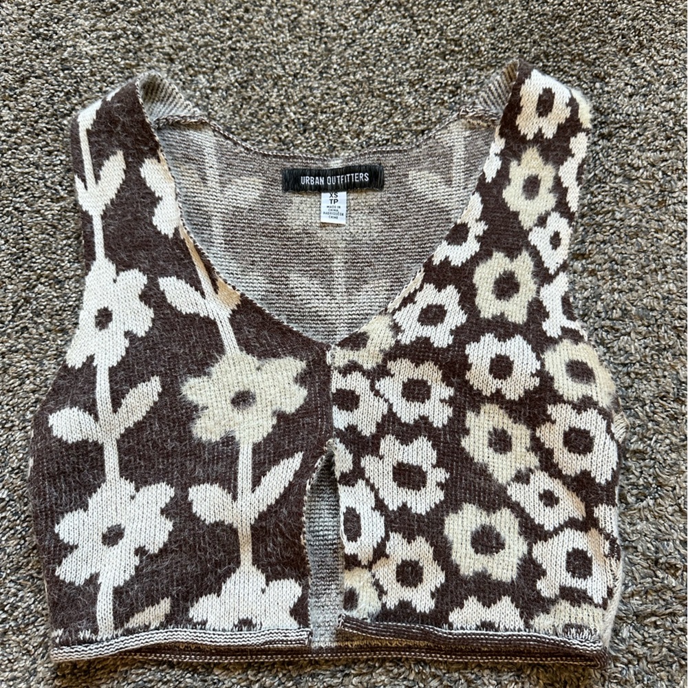 Urban Outfitters Brown and Cream V-Neck Sweater